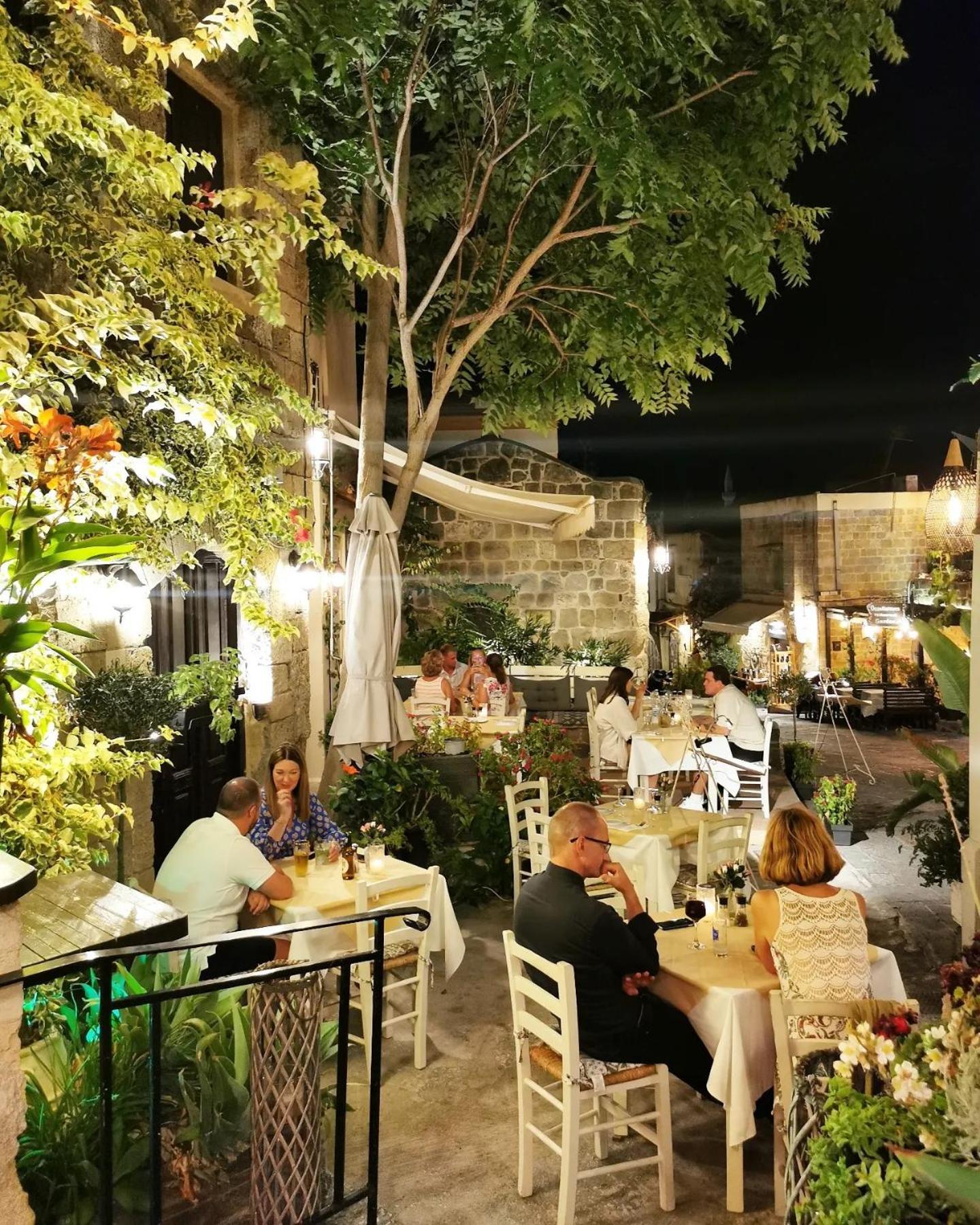 To Rodi Apartments Rhodes City Eksteriør bilde